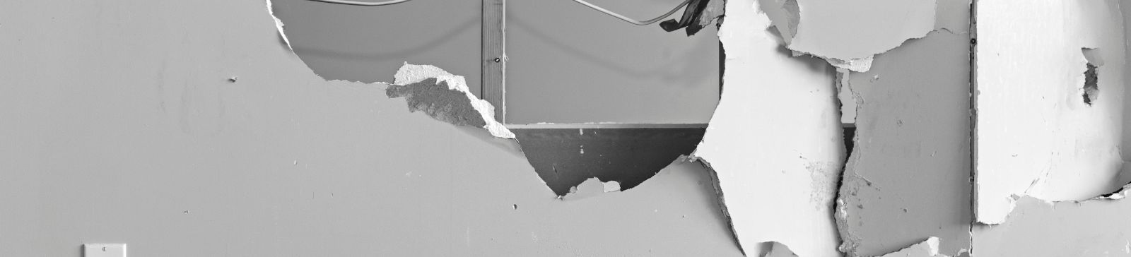 Signs That Drywall Repair or Replacement is Needed