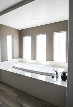 Bathroom Remodel with Jacuzzi & Tile Installation in Bell Canyon